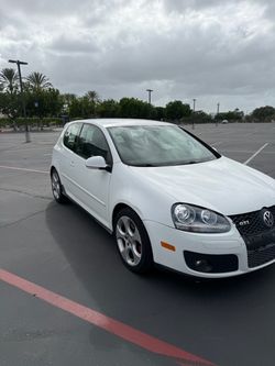 Volkswagen GTI – White – Clean Title! 🤍