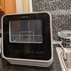  Farberware Portable Countertop Dishwasher with 5-Liter