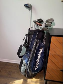 Taylor Made Golf Bag with full golf set - Men’s 5’0 - 5’10