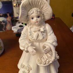 Schmid Music Box/Girl With Basket