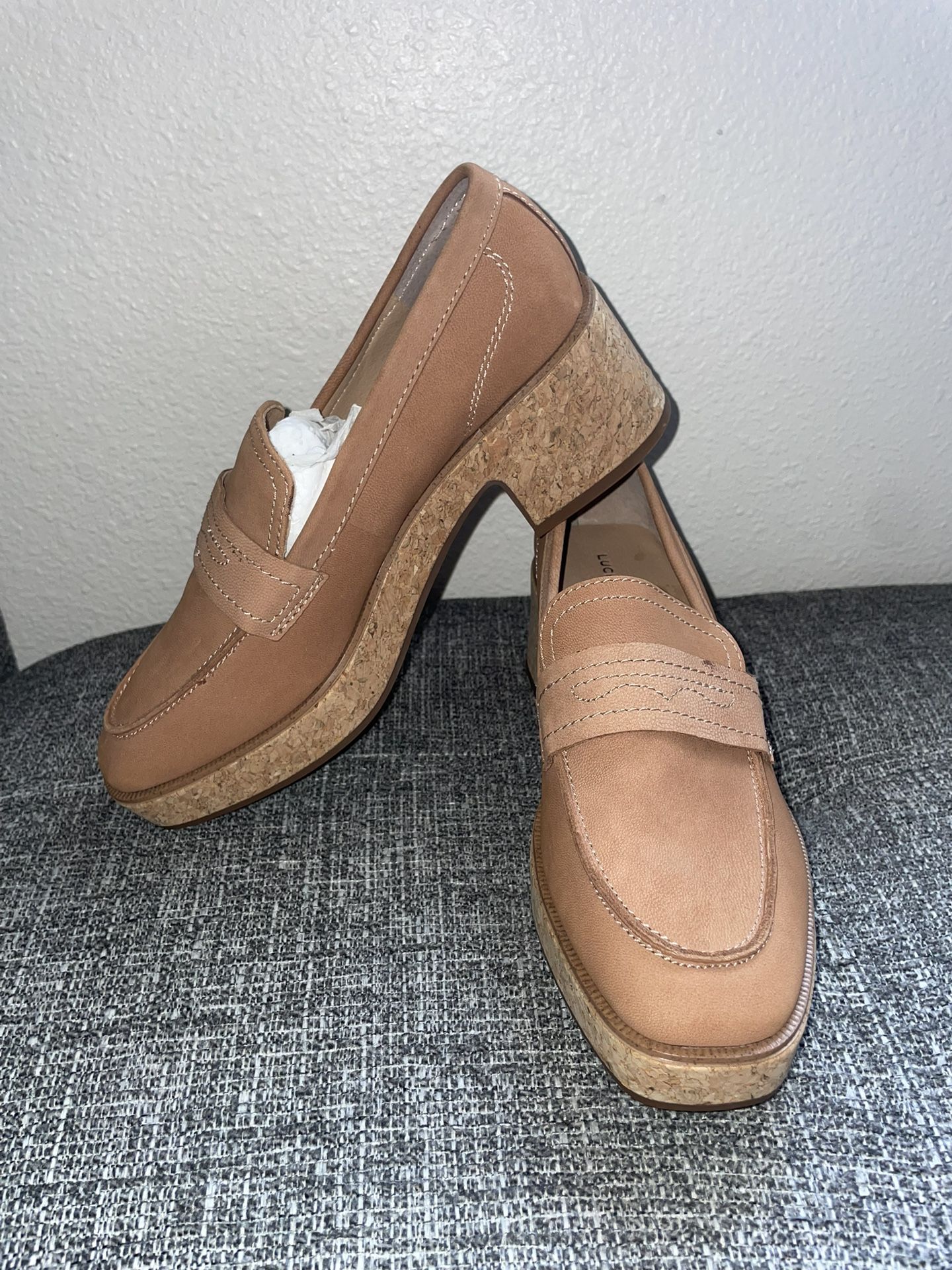 Women’s Shoes