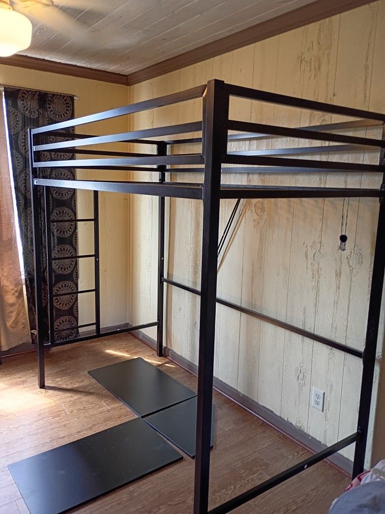 Loft Bed Size Twin Like New