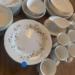 Winterberry by PFALTZGRAFF