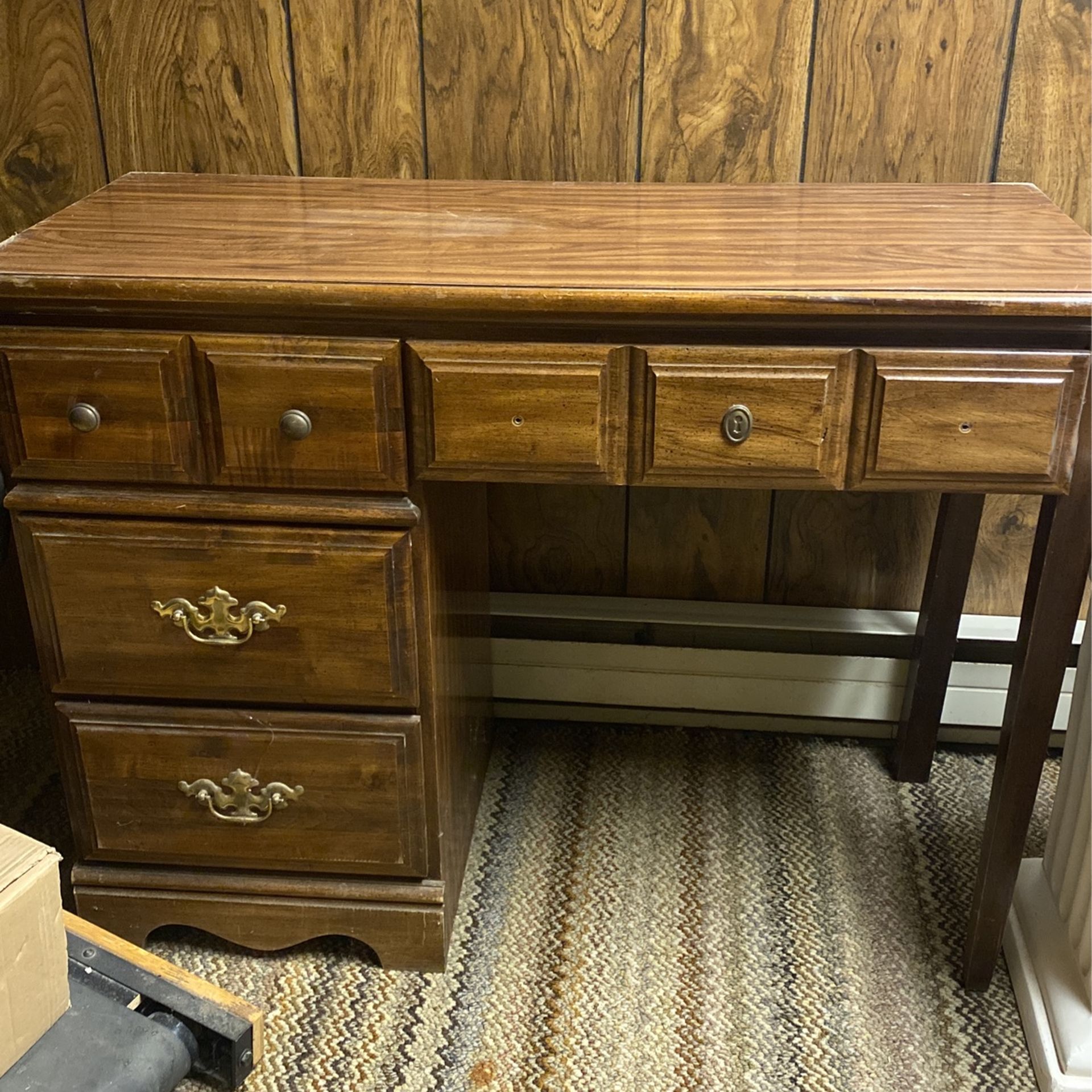 Youth Desk (Can Be Sold As Part Of Bedroom Set)