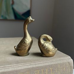 Small Set Of Vintage Brass Geese ( H3” & 2” ) firm on price 