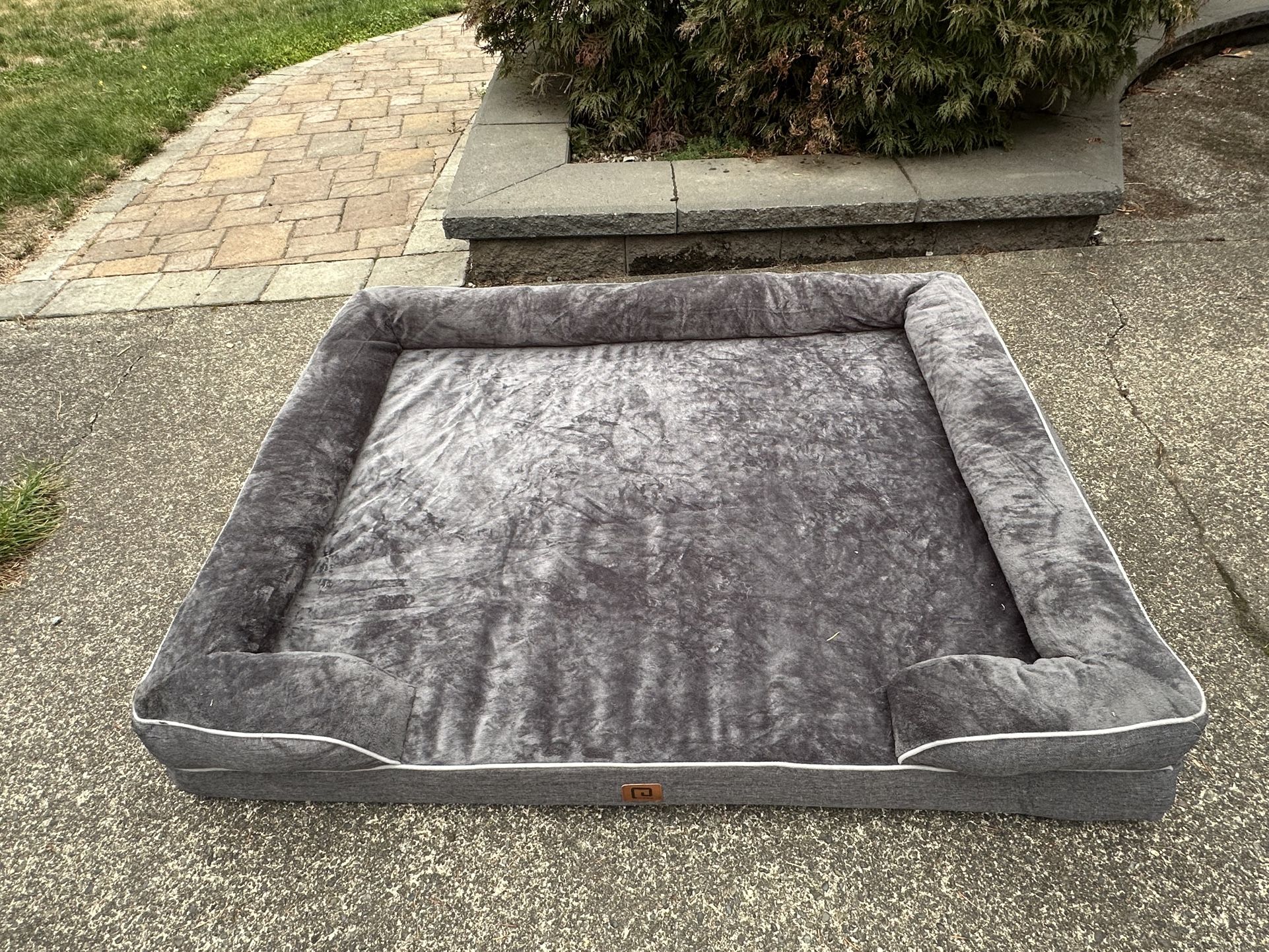 Brand New - XXL Orthopedic Dog Bed