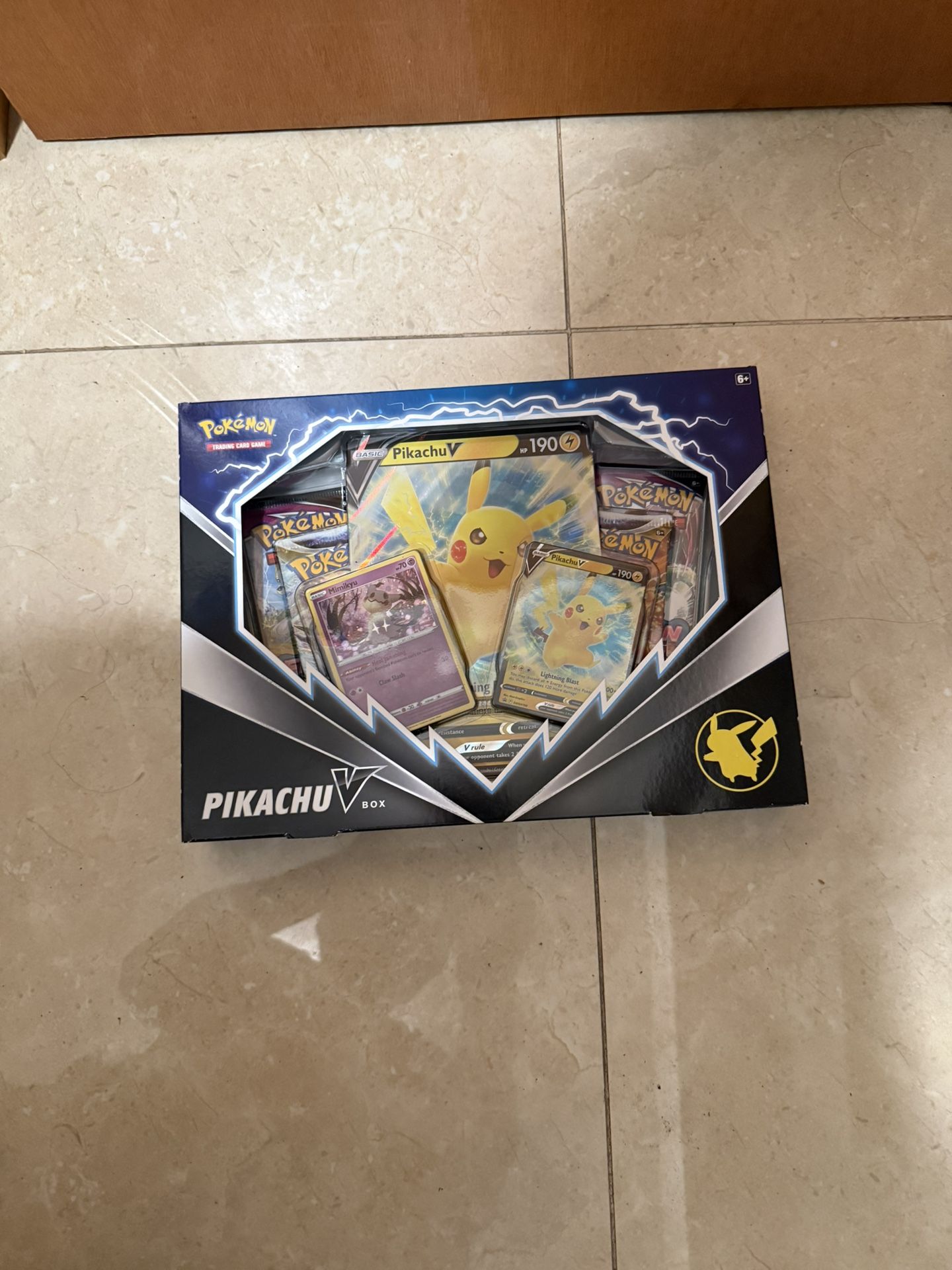 Pikachu V Box Pokemon Tcg