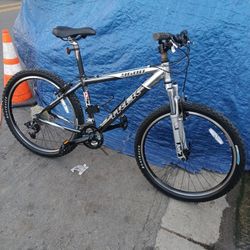 Bikes TREK 4600