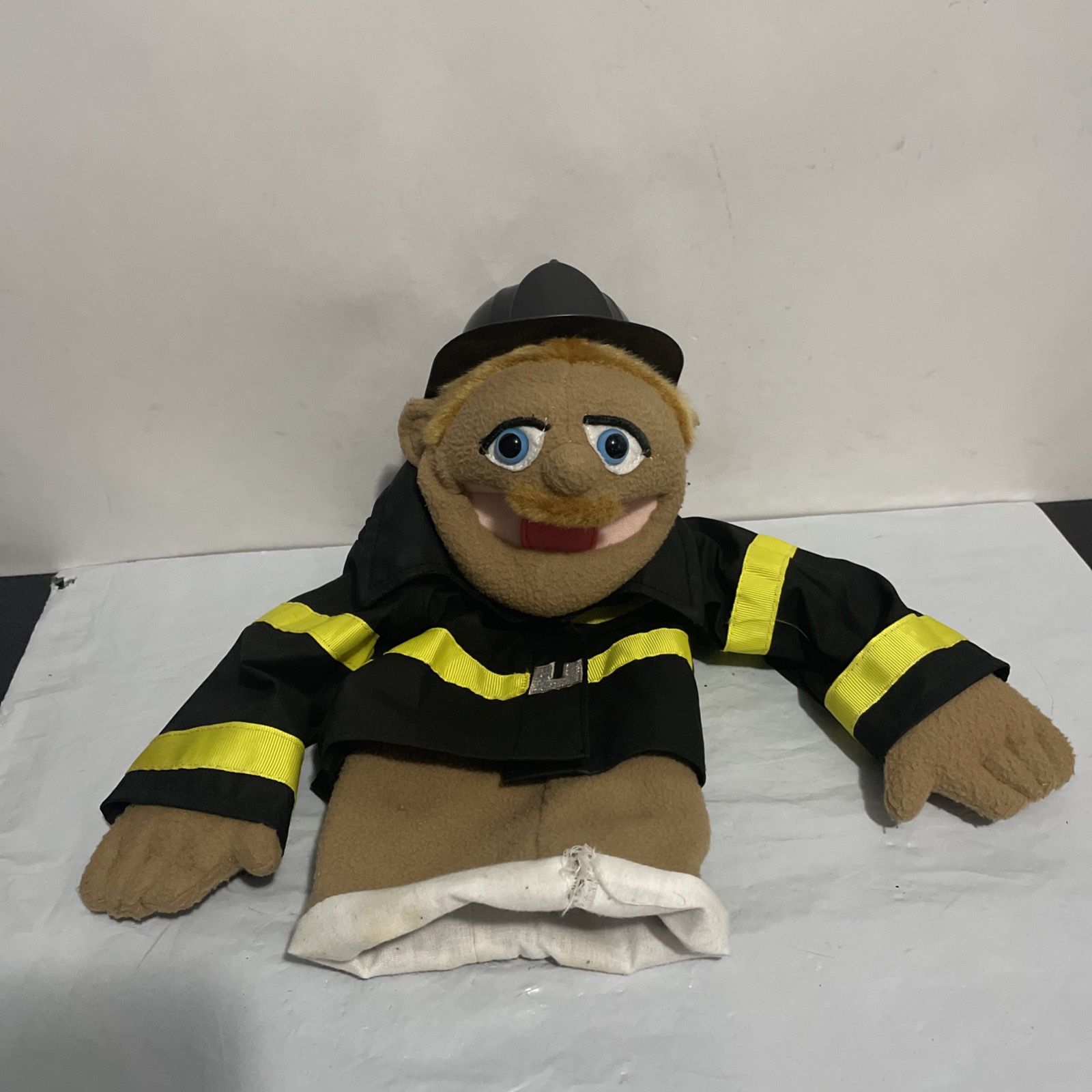 Melissa and Doug Firefighter Plush Puppet Brooklyn T Guy Chief ripped no stick
