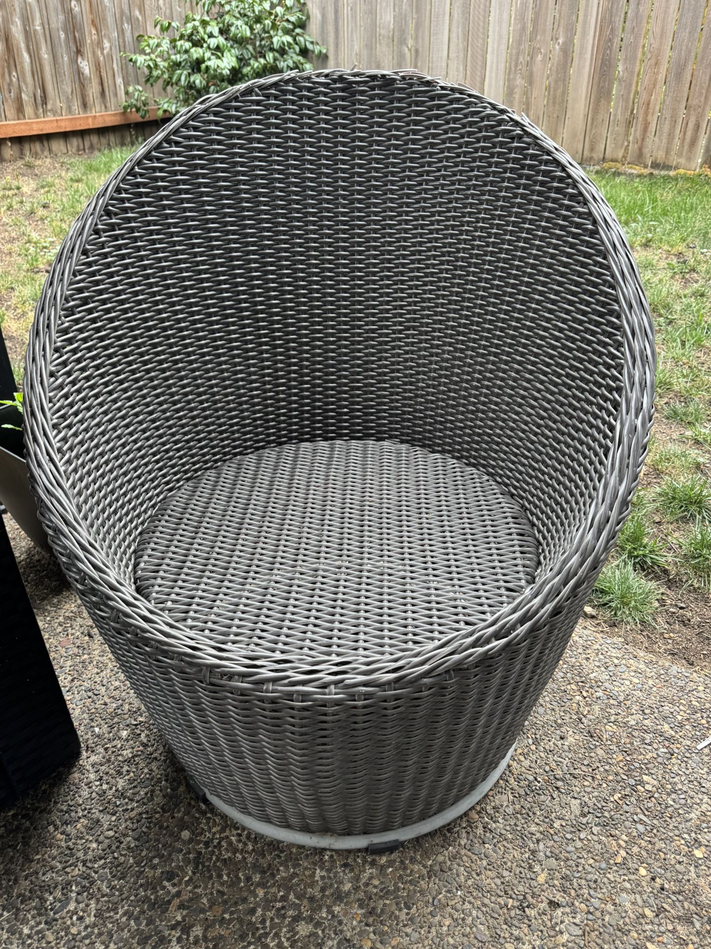 Outdoor Patio Furniture 
