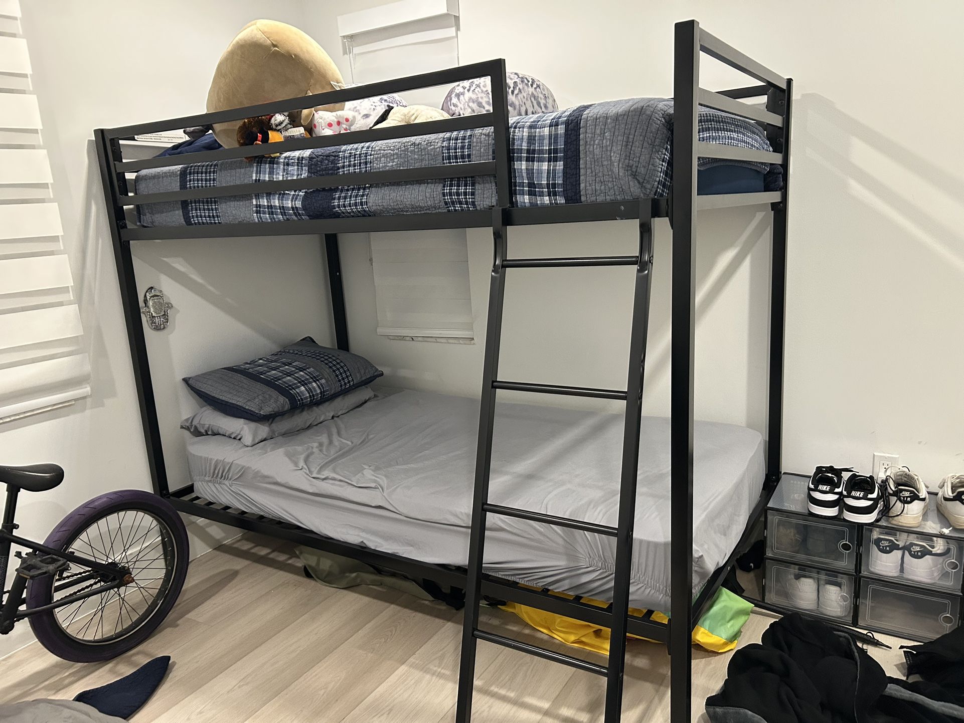 Beni Bed 