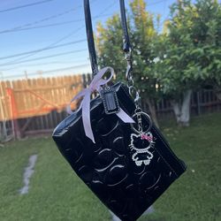 Coach Patent Leather Wallet / Wristlet