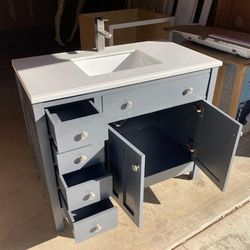 Modular Bathroom Sink & Cabinet With Drawers