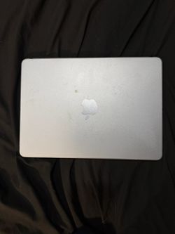 Apple MacBook Air 13-inch , M4 , 16GB , 2025
