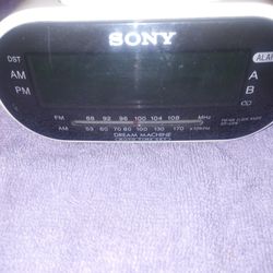 Sony Alarm Clock / AM FM Radio Very Loud