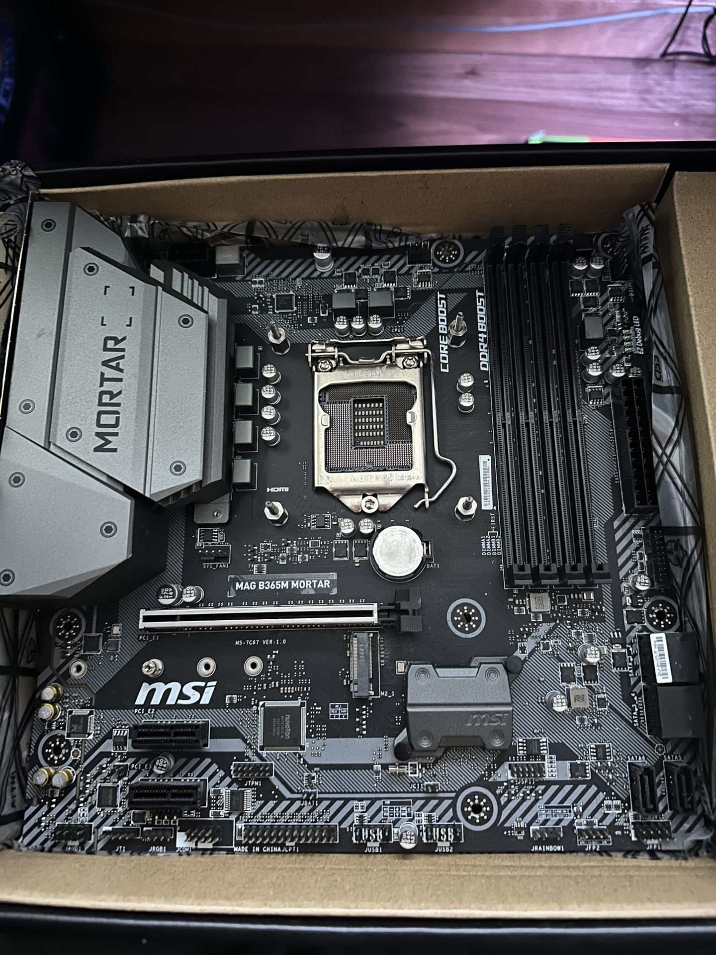 Motherboard 