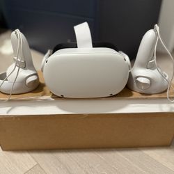 Oculus Quest 2 (128GB) – Like New VR Headset + Controllers