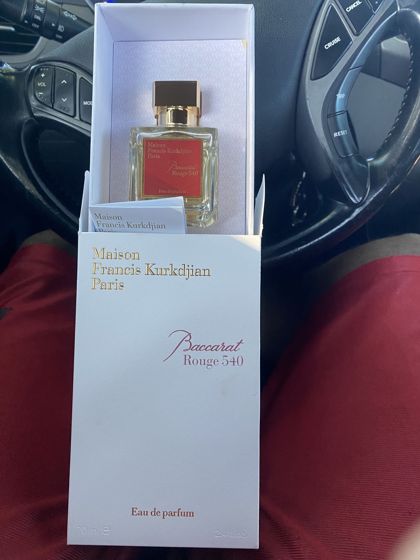 BACCARAT ROGUE 540. 2.4 OZ