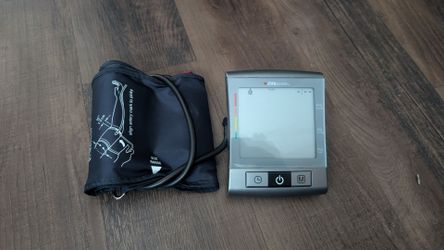 Blood pressure monitor