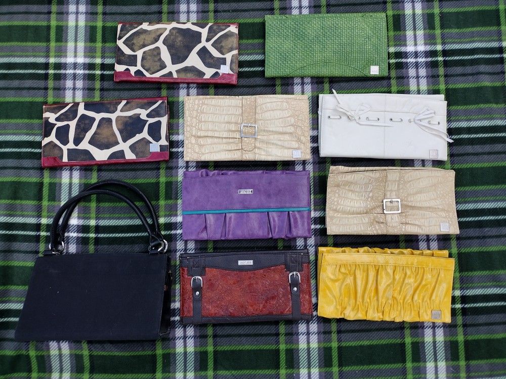 Miche Magnetic Interchangeable Purse