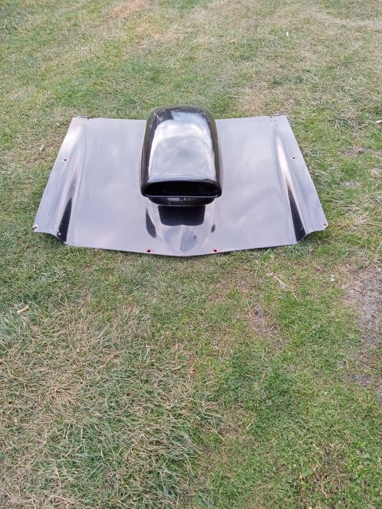 71-77 Vega Fiberglass hood