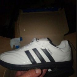 ADIDAS SAMBA'S (WOMENS 8.5)