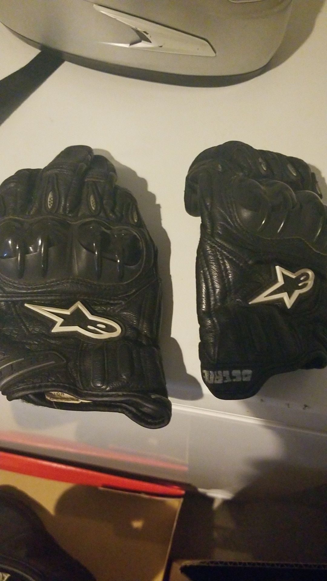 Alpinestars gloves medium