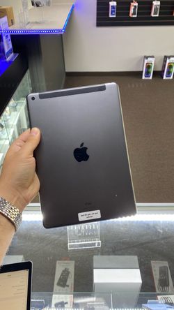 iPad 8th gen Wi-Fi and cellular