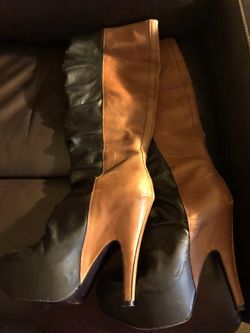 Leather two color high heels boots