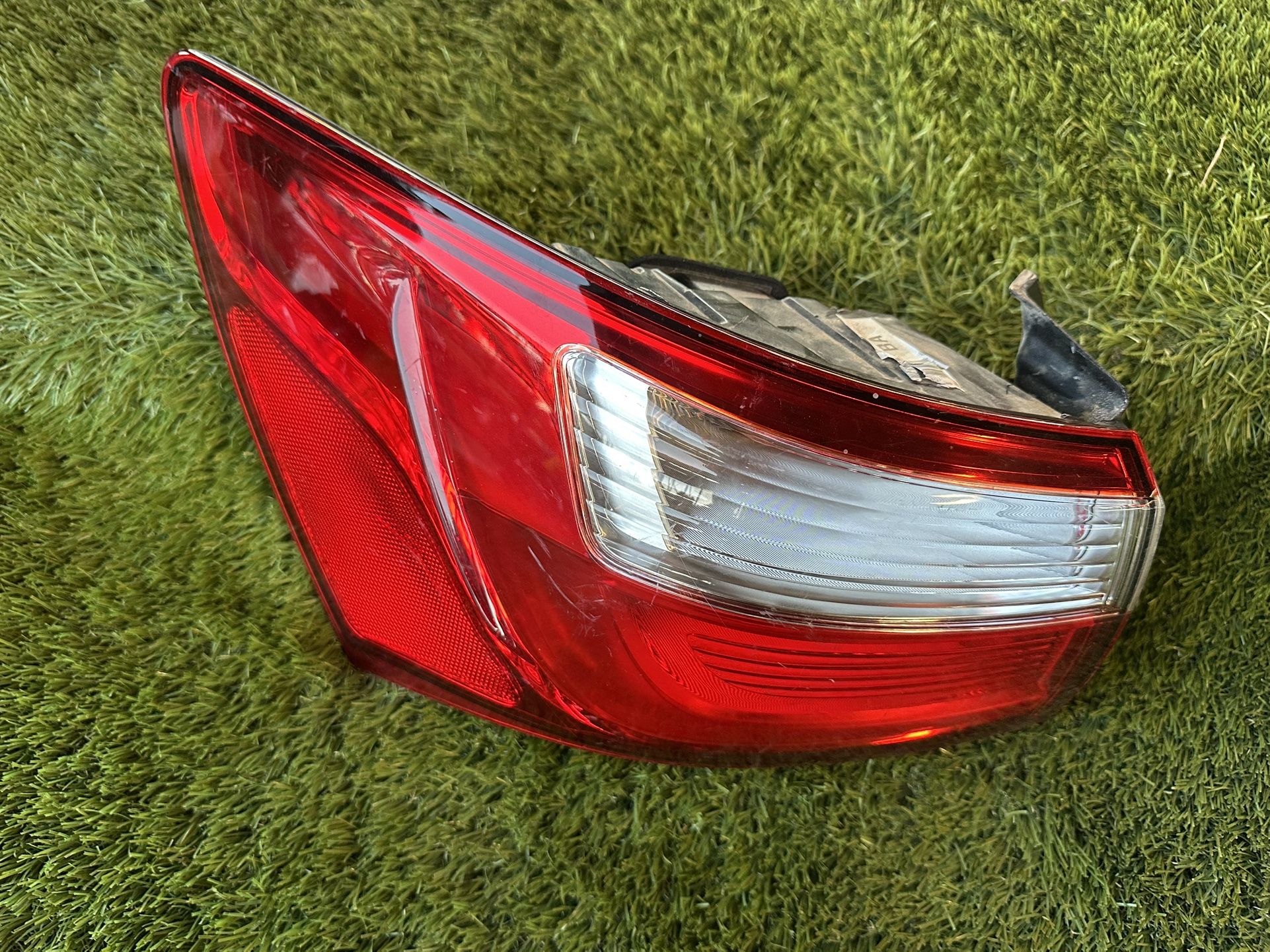 2012 Left Hand Tail Light Kia Rio