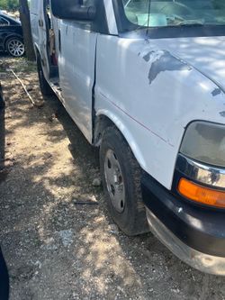 Chevy Express 2010 Bumper