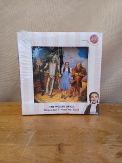 The Wizard Of Oz Decoupage 7" Wood Wall Clock