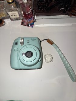 Fujifilm Instax Mini 9