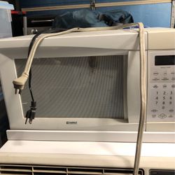 Microwave 