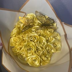 Yellow eternal flowers for september 21