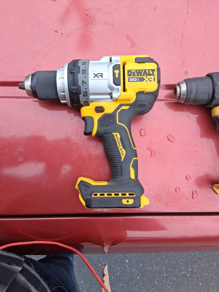 DeWalt Hammer Drill Dcd1007