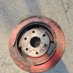 Studebaker Avanti Harmonic Balancer