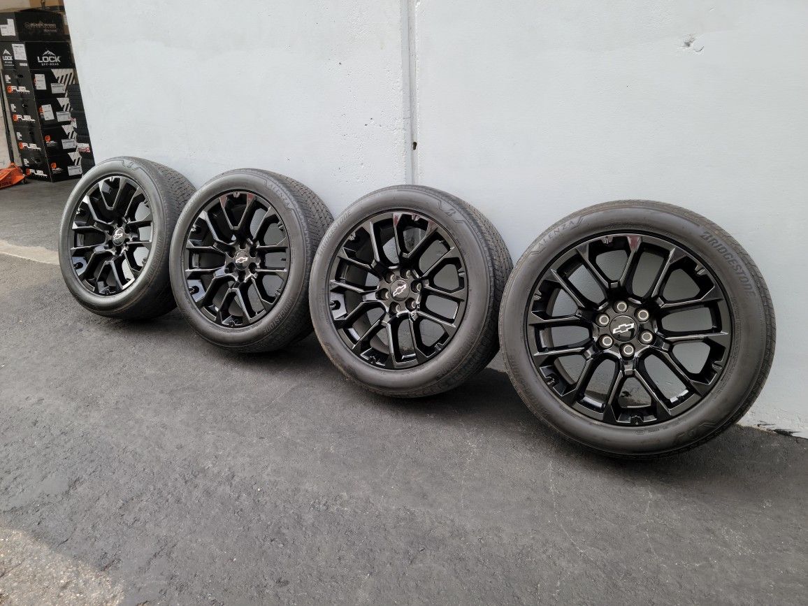 Original Dealership Rims 22