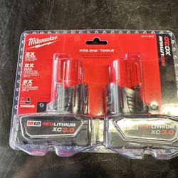 Milwaukee Battery Pack Of Two CP2.5 New