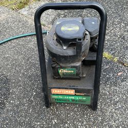 Craftsman Pressure Washer, Gas Powered 2000 Psi No Accessories Included