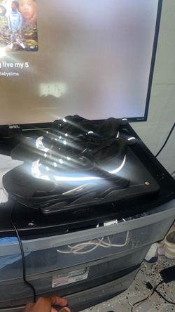Dior b22s