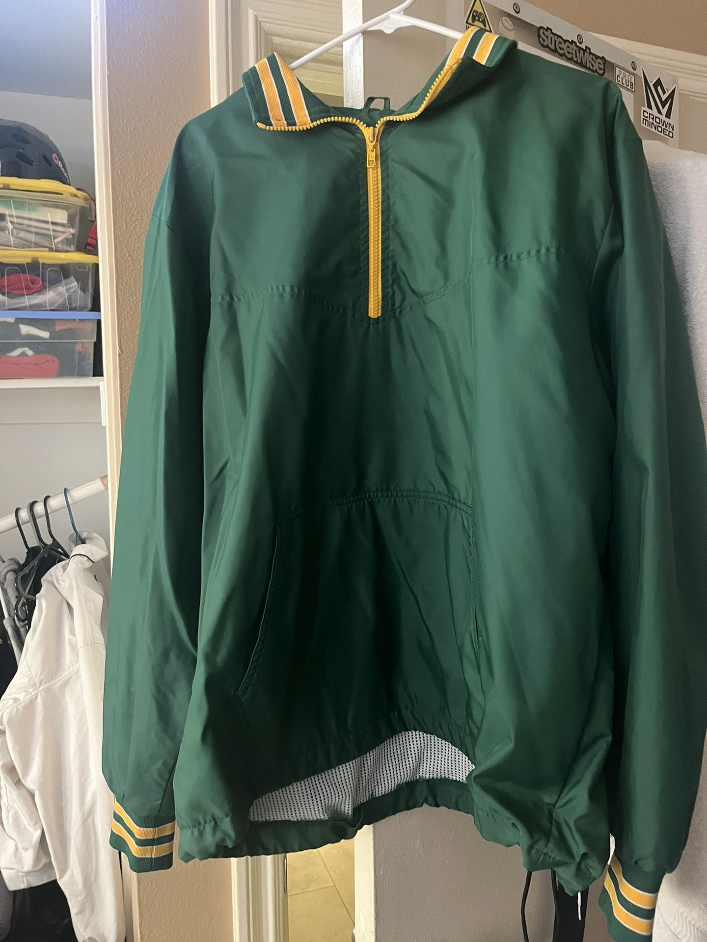 Rennoc Vintage Green Windbreaker