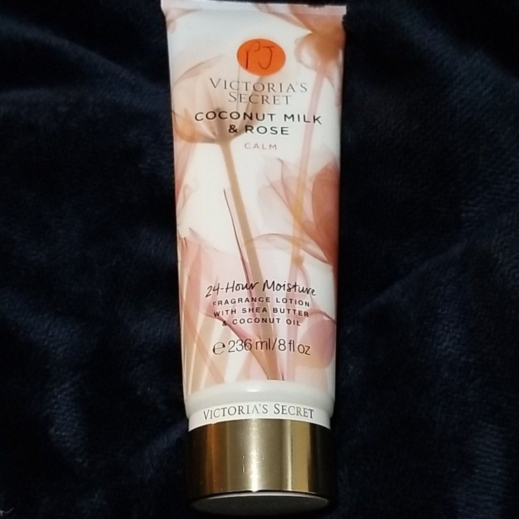 Coconut and milk lotion