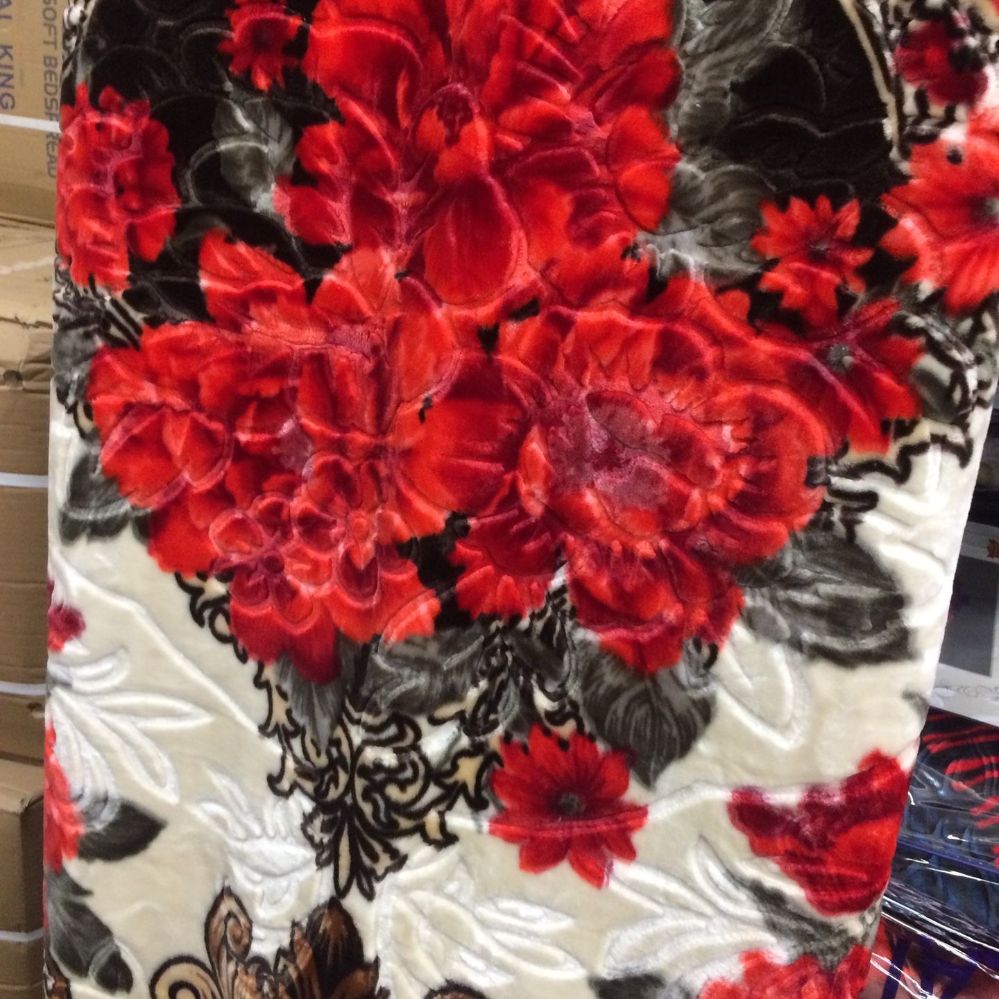 Thick Rose Blanket - Cobija San Marcos (Flores)