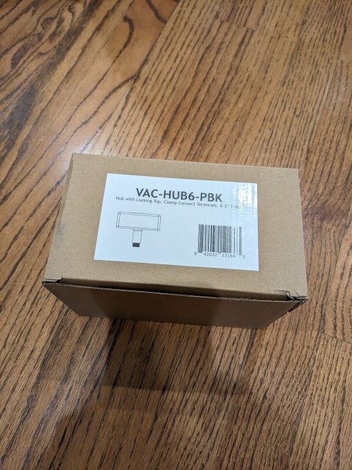 VOLTĀ® Pro Junction Hub BDL-VAC-HUB6-PBK
