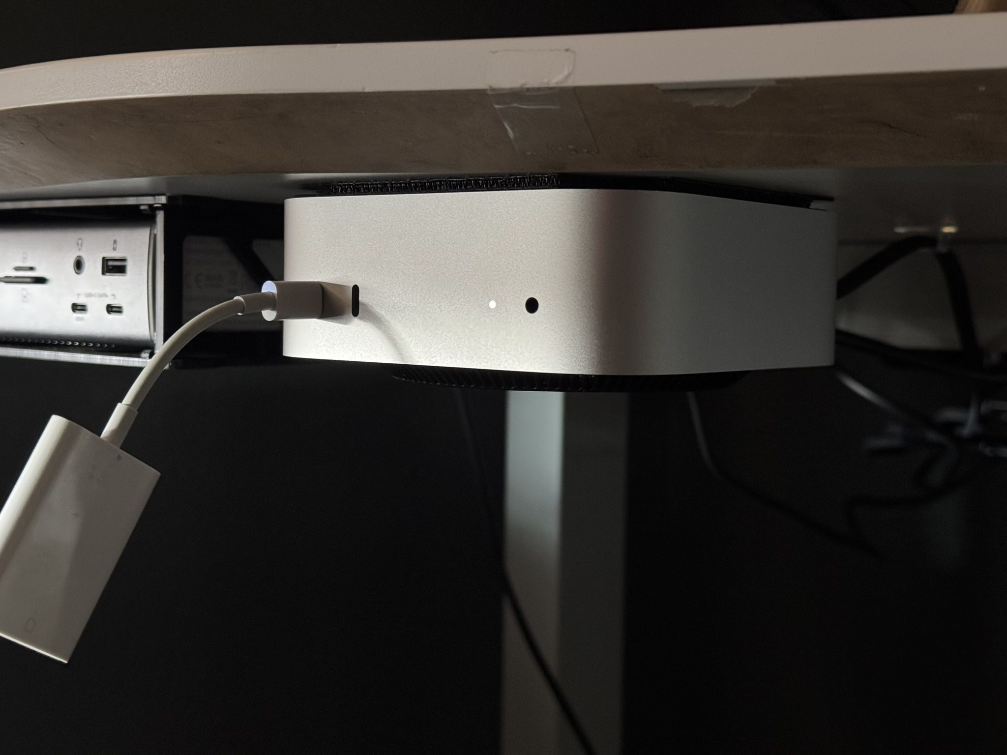 Apple - Mac mini Desktop - Latest Model - M4 Pro chip - Built for Apple Intelligence - 24GB Memory - 512GB SSD - Silver