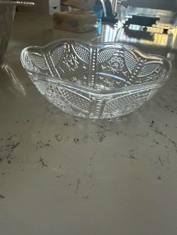 Plastic bowl