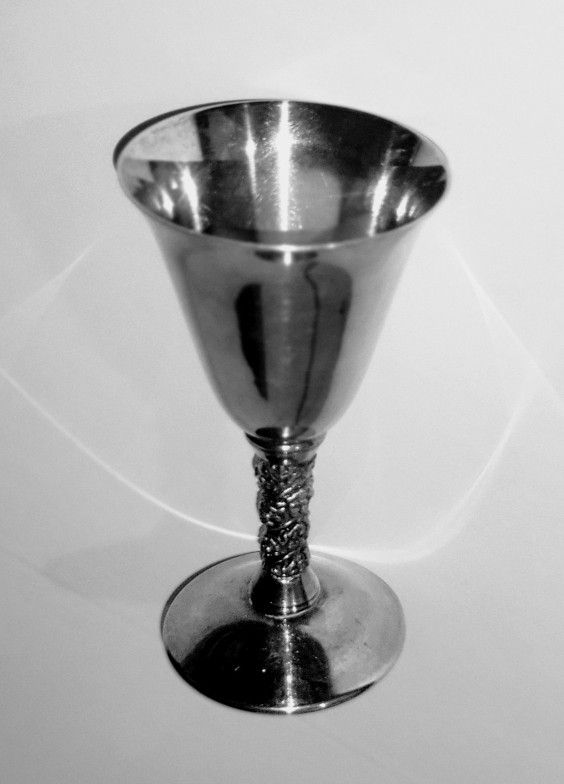 VINTAGE: SIGNED VALERO EPB MADE IN SPAIN. BEAUTIFUL 5 1/4" SILVER GOBLET