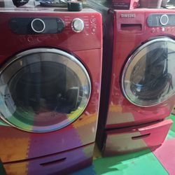 Samsung Washer/Dryer Combo With Pedestals
