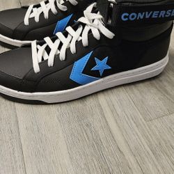 Converse Sneakers 